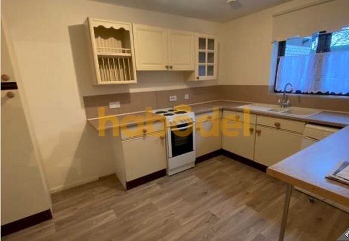 2 Bedroom Flat To Rent In The Paddocks, Martlesham Heath, Ipswich, IP5