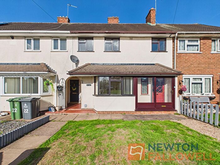 3 Bedroom Terraced House For Sale In King George Place, Walsall, WS4
