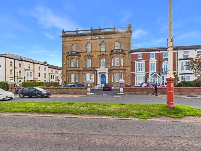 1 Bedroom Flat For Sale In Promenade, Southport, Merseyside, PR9