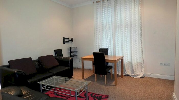 2 Bedroom Flat To Rent In Uxbridge Road, Hanwell, London W7