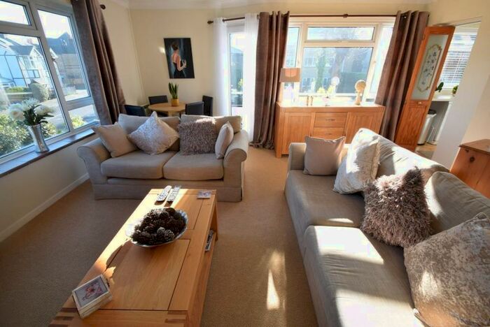 1 Bedroom Apartment To Rent In Hatton Court, Springfield Road, Windsor, Berkshire, SL4