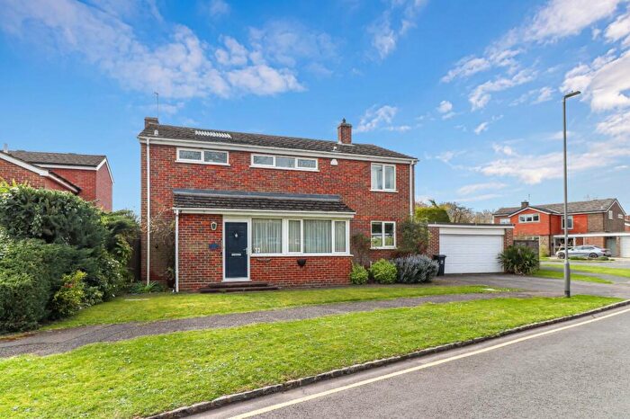 4 Bedroom Detached House For Sale In Wooster Road, Beaconsfield, HP9