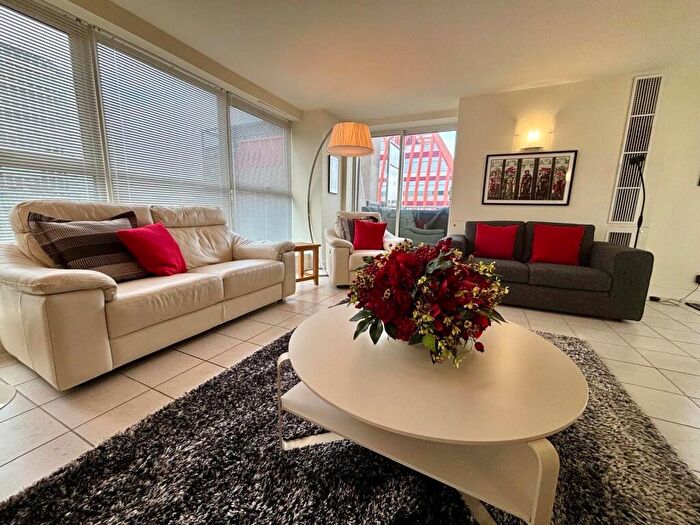 2 Bedroom Apartment For Sale In Queens College Chambers, Birmingham, B1
