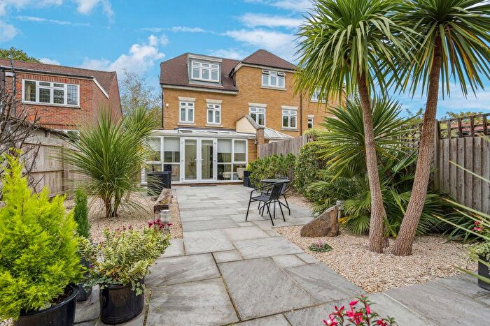 4 Bedroom Semi-Detached House For Sale In Ducks Hill Road, Northwood, HA6