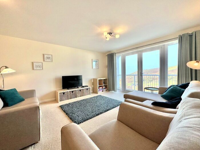 2 Bedroom Flat For Sale In North Morte Road, Mortehoe, Devon, EX34
