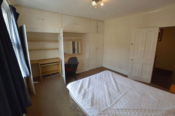 3 Bedroom Terraced House To Rent In Lorne Road, Clarendon Park, LE2