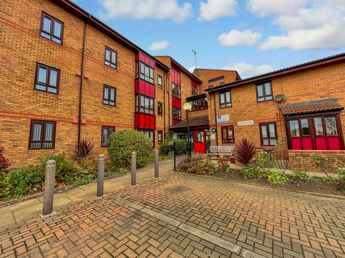 1 Bedroom Flat To Rent In Lynton Court, Hartlepool, TS26