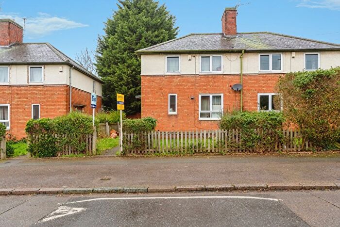 3 Bedroom Semi Detached House For Sale In Northfield Road, Leicester, Leicestershire, LE4