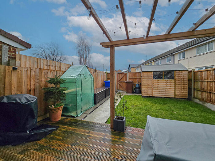 3 Bedroom End Of Terrace House For Sale In Cambridge Close, Haverhill, Suffolk, CB9