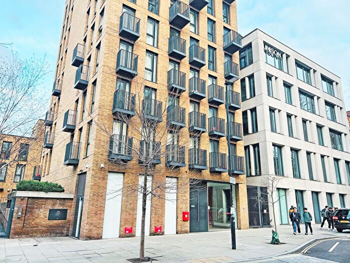 Studio For Sale In Churchway, London, NW1