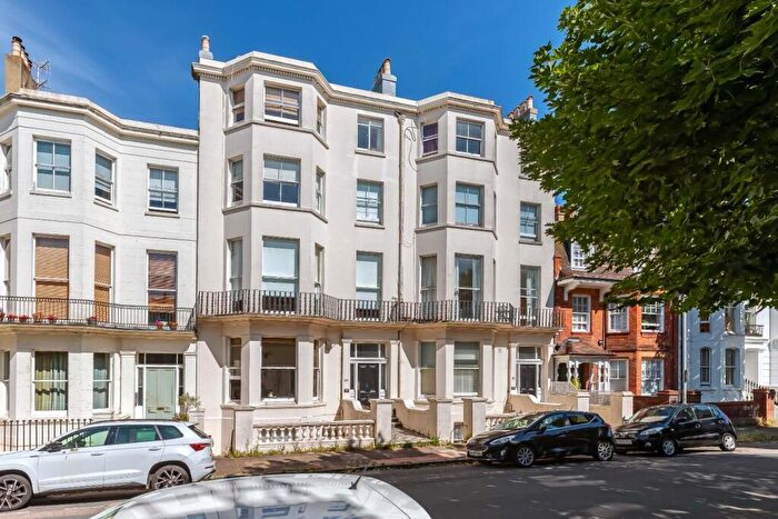 2 Bedroom Flat For Sale In Compton Avenue, Brighton, BN1 - Photo 1