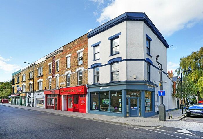 2 Bedroom Flat To Rent In Stoke Newington Church Street, N16
