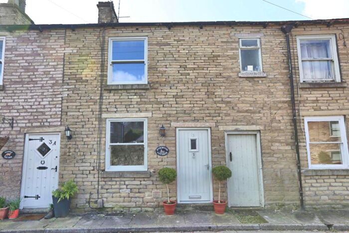 2 Bedroom Terraced House For Sale In Oldham Street, Macclesfield, SK10