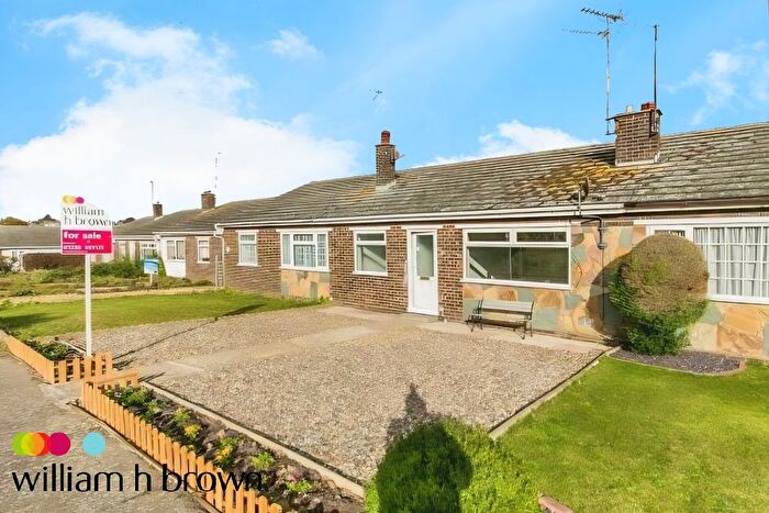 2 Bedroom Bungalow To Rent In Pelham Close, Harwich, CO12