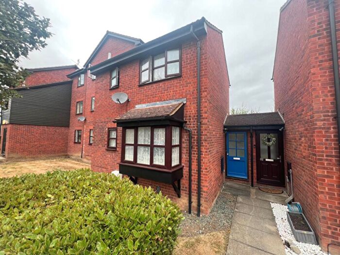 1 Bedroom Terraced House For Sale In Coptefield Drive, Belvedere ** Video & D Floorplan Available **, DA17