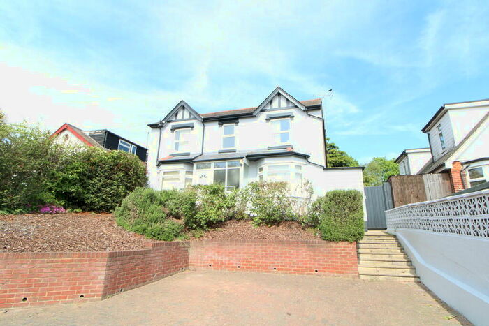 Studio To Rent In Elmstead Road, Colchester, CO4