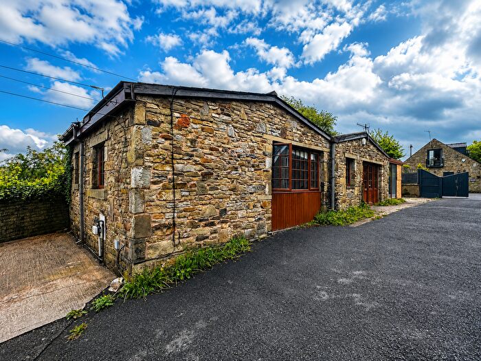 1 Bedroom Detached Bungalow For Sale In Hufling Lane, Burnley, BB11