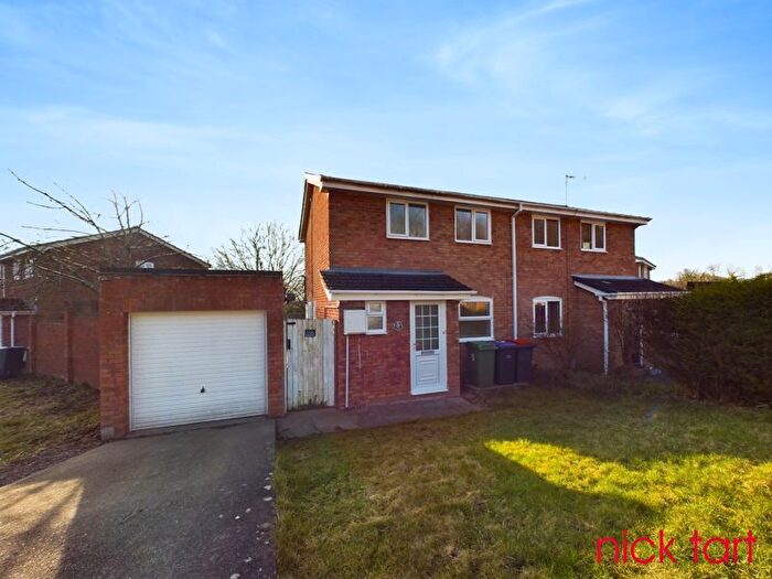 2 Bedroom Semi-Detached House To Rent In Lambeth Drive, Stirchley, Telford, TF3