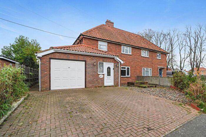 3 Bedroom Semi Detached House For Sale In St. Margarets Crescent, Leiston, IP16