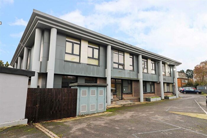 2 Bedroom Apartment For Sale In The Runway, Ruislip, HA4