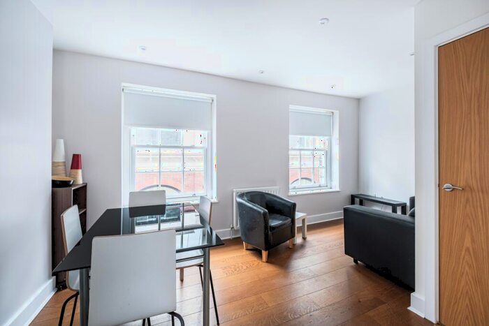 2 Bedroom Flat To Rent In Artillery Lane London, E1