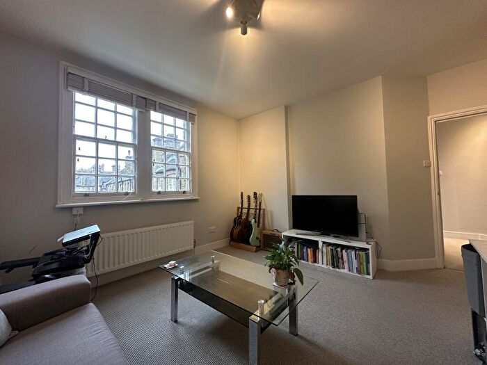 1 Bedroom Apartment To Rent In Merrow Street, London, SE17