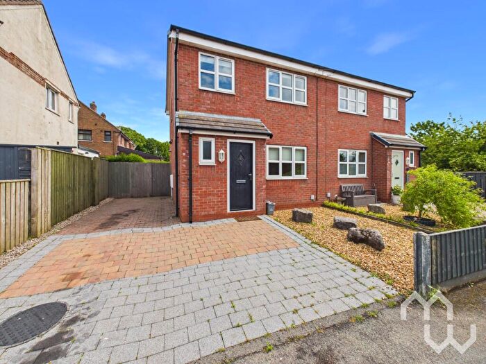 3 Bedroom Semi-Detached House To Rent In Mill Dam Lane, Burscough, L40