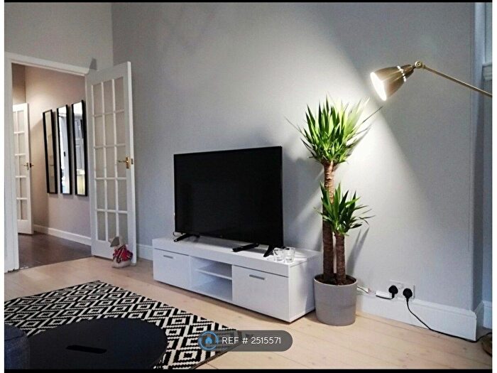 1 Bedroom Flat To Rent In Eyre Terrace, Edinburgh, EH3