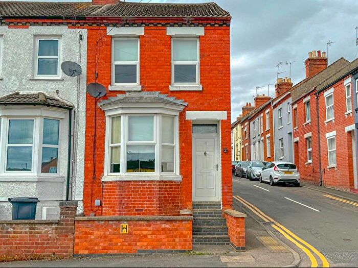 2 Bedroom Terraced House To Rent In Northampton Road, Higham Ferrers, Rushden, NN10