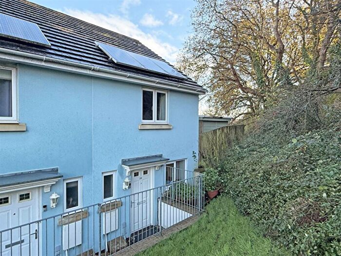2 Bedroom End Of Terrace House For Sale In Bridge View, St Budeaux, Plymouth, PL5