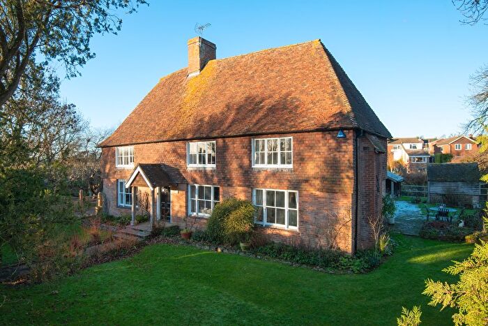 5 Bedroom Detached House For Sale In Moat Road, Headcorn, TN27