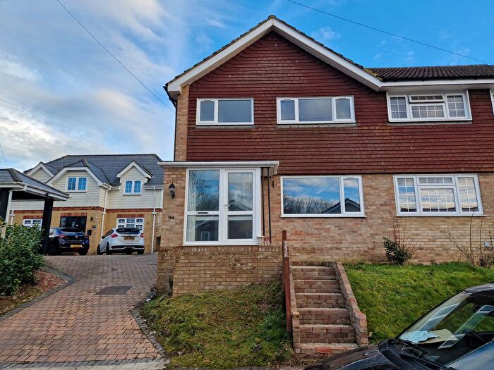 3 Bedroom Semi Detached House To Rent In The Glen, Shepherdswell, CT15