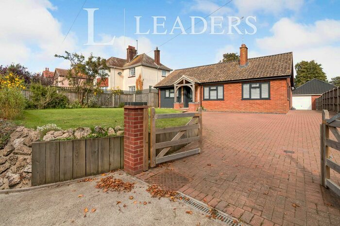 3 Bedroom Bungalow To Rent In Church Road, Kessingland, NR33