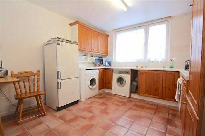 3 Bedroom Flat To Rent In Castleford Court, Henderson Drive, NW8