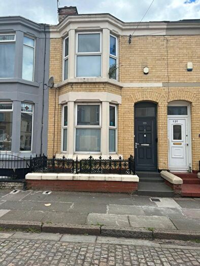 4 Bedroom House For Sale In Adelaide Road, L7