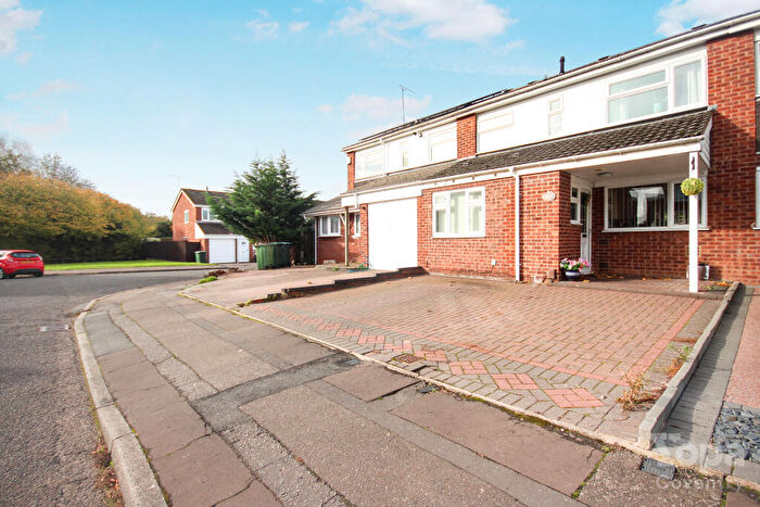 3 Bedroom Terraced House For Sale In Letchlade Close, Coventry, CV2