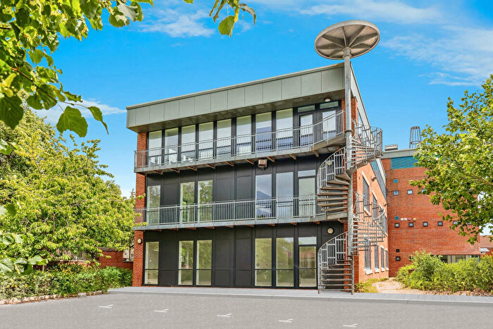 2 Bedroom Apartment For Sale In Pear Tree Avenue, Long Ashton, Bristol, BS41