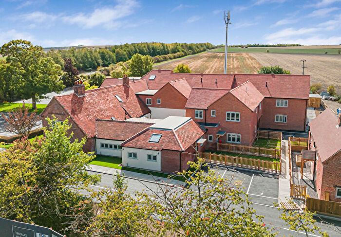 2 Bedroom Maisonette For Sale In Kingswell Court, Harwell, OX11