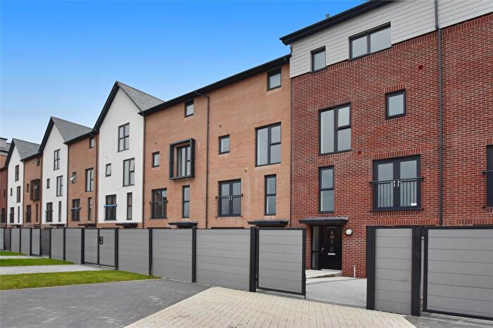 4 Bedroom Terraced House For Sale In Taw Wharf, Sticklepath, Barnstaple, Devon, EX31