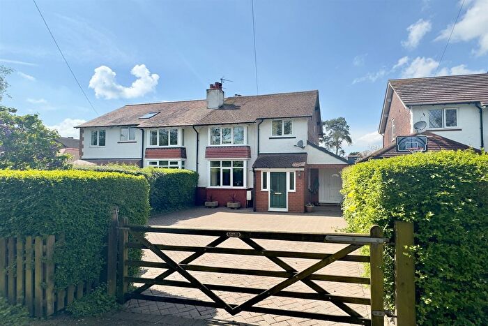 3 Bedroom Semi-Detached House For Sale In Derbyshire Road, Poynton, SK12