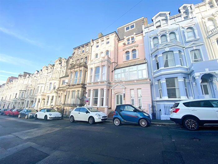 2 Bedroom Flat To Rent In Warrior Gardens, St Leonards, TN37