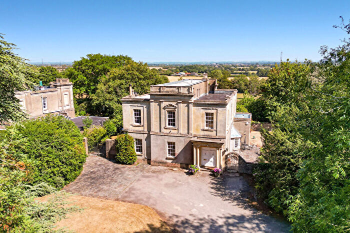 6 Bedroom Detached House For Sale In Old Gloucester Road, Winterbourne, BS36