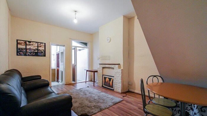 3 Bedroom Terraced House To Rent In Hubert Road, Selly Oak, Birmingham, B29