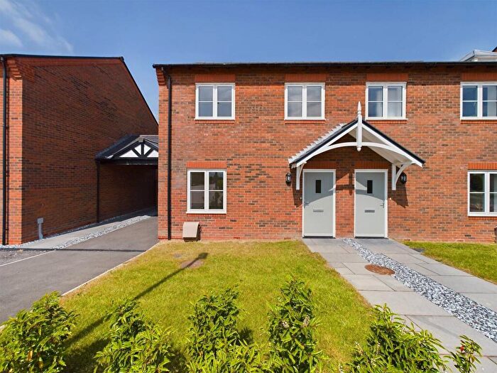 3 Bedroom End Of Terrace House For Sale In Beeston View, Blackhams Way, CH3