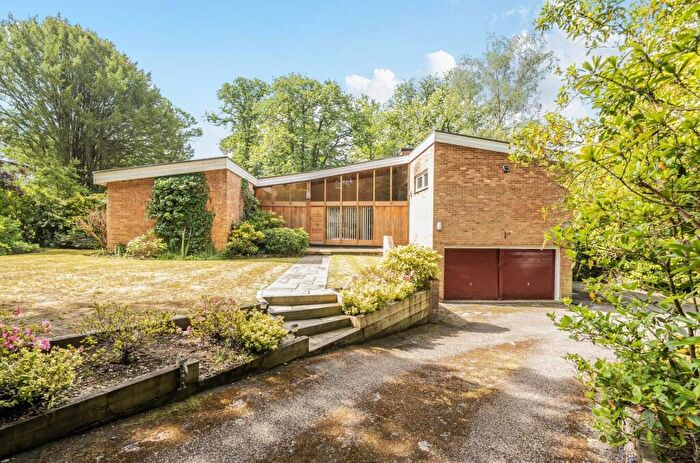 4 Bedroom Detached House For Sale In Hocombe Road, Hiltingbury, Chandler's Ford, SO53