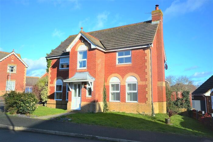 4 Bedroom Detached House To Rent In Banner Way, Stone Cross, Pevensey, BN24