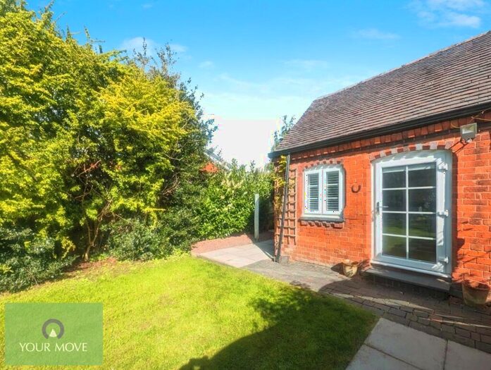 1 Bedroom Flat To Rent In Ednall Lane, Bromsgrove, Worcestershire, B60