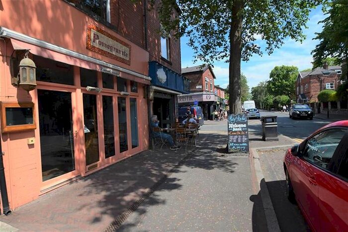 2 Bedroom Flat To Rent In Burton Road, West Didsbury, Didsbury, Manchester, M20