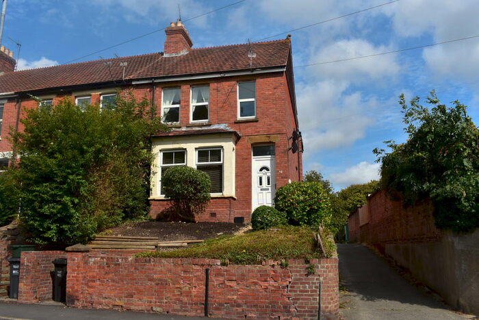 2 Bedroom Apartment To Rent In Eastern Yeovil, Somerset, BA21