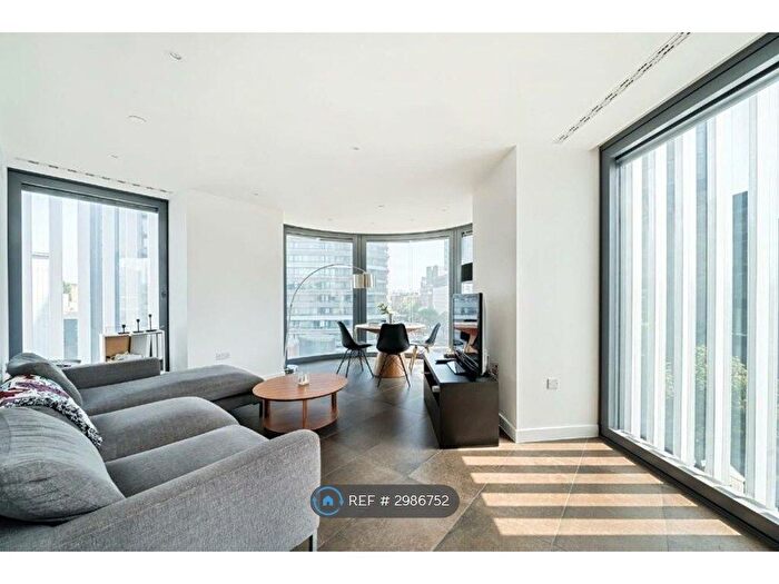 2 Bedroom Flat To Rent In Chronicle Tower, London, EC1V